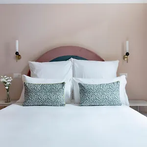 Hotel Numa Portico