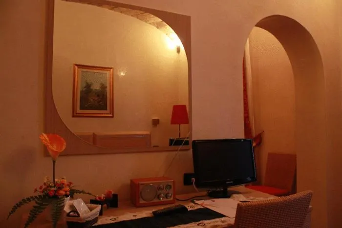 Hotel Campidoglio Roma 3*,  Italia